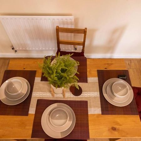 3 Bedrooms House-Sofabed-Parking-Bbqstove-Garden London Eksteriør billede